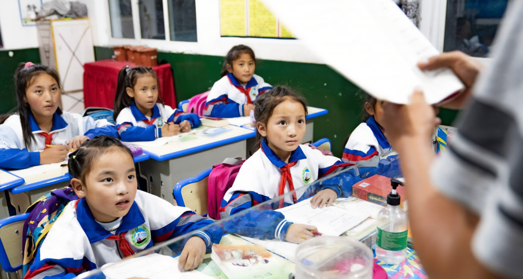 Tibetan children in China